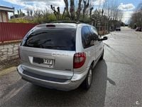 Usado Chrysler Voyager 143 CV (105 kW) 2007 Gris / plata Monovolumen
