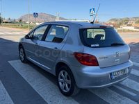 Usado Peugeot 307 110 CV (80 kW) 2007 Gris / plata Berlina