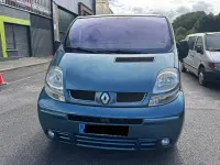 Usado Renault Trafic Privilege 140 CV (102 kW) 2005 Gris Monovolumen