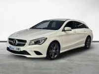 Usado Mercedes CLA180 122 CV (89 kW) 2015 Blanco Coupe