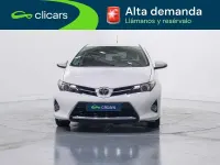 Usado Toyota Auris Active 132 CV (97 kW) 2014 Blanco Utilitario