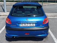 Usado Peugeot 206 75 CV (55 kW) 2004 Azul Berlina