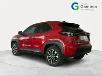 Usado Toyota Yaris Cross Active 130 CV (95 kW) 2026 Rojo SUV