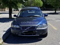 Usado Volvo XC70 200 CV (147 kW) 2001 Azul Familiar