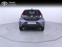 Usado Toyota Aygo X Play 72 CV (52 kW) 2025 Gris / plata SUV