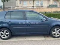 Usado VW Golf V Highline 115 CV (84 kW) 2007 Azul Berlina