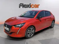Usado Peugeot 208 Allure 101 CV (74 kW) 2023 Rojo Utilitario