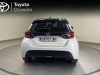 Usado Toyota Yaris Hybrid Plus 116 CV (85 kW) 2022 Blanco Berlina