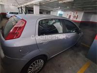 Usado Fiat Punto Evo Dynamic 90 CV (66 kW) 2010 Gris / plata Utilitario