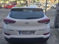 Usado Hyundai Tucson 115 HP (84 kW) 2016 Branco SUV