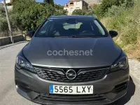 Usado Opel Astra Business 130 CV (95 kW) 2021 Gris / plata Familiar