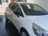 Usado Renault Clio IV Authentique 75 CV (55 kW) 2015 Blanco Berlina