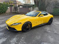 Usado Ferrari Roma 620 CV (456 kW) 2025 Amarillo Descapotable