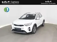 Usado Kia Stonic 101 CV (74 kW) 2025 Blanco SUV
