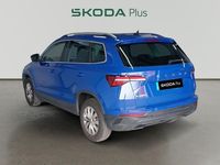 Usado Skoda Karoq Ambition 110 CV (80 kW) 2022 Azul SUV