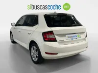 Usado Skoda Fabia Ambition 95 CV (69 kW) 2021 Blanco Utilitario