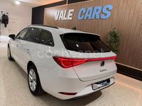 Usado Seat Leon Style 115 CV (84 kW) 2021 Blanco Familiar