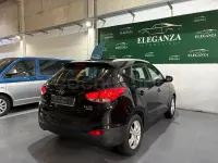 Usado Hyundai ix35 115 CV (84 kW) 2013 Negro SUV