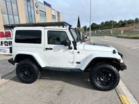 Usado Jeep Wrangler Sahara 200 CV (147 kW) 2015 Blanco SUV