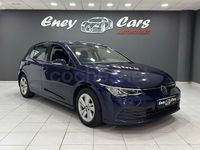 Usado VW Golf VIII 110 CV (80 kW) 2022 Azul Berlina