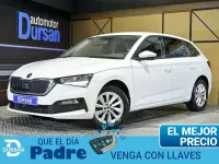 Usado Skoda Scala Ambition 110 CV (80 kW) 2023 Blanco Utilitario