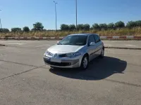 Usado Renault Mégane II Extreme 111 CV (81 kW) 2007 Gris Utilitario