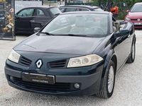 Usado Renault Mégane Cabriolet Privilege 131 CV (96 kW) 2006 Azul Descapotable