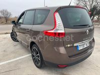 Usado Renault Scénic III Bose Edition 130 CV (95 kW) 2013 Beige Monovolumen