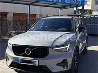 Usado Volvo XC40 Plus 163 CV (119 kW) 2024 Gris / plata SUV