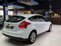 Usado Ford Focus Trend 125 CV (91 kW) 2012 Blanco Utilitario