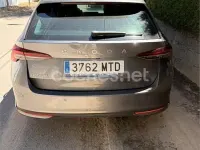 Usado Skoda Octavia 150 CV (110 kW) 2024 Gris / plata Familiar