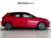 Usado Skoda Fabia Monte Carlo 110 CV (80 kW) 2022 Rojo Utilitario