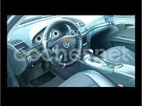 Usado Mercedes E270 Avantgarde 177 CV (130 kW) 2004 Negro Berlina