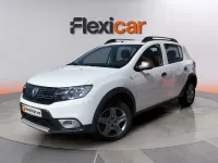 Usado Dacia Sandero Essentiel 90 CV (66 kW) 2018 Blanco Berlina