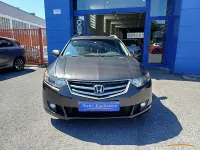 Usado Honda Accord Elegance 156 CV (114 kW) 2011 Gris / plata Familiar
