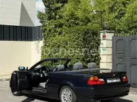 Usado BMW 318 143 CV (105 kW) 2002 Azul Descapotable