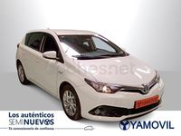 Usado Toyota Auris Hybrid Active 136 CV (100 kW) 2016 Blanco Berlina