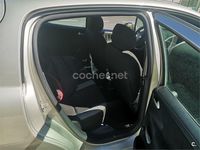 Usado Peugeot 207 Access 70 CV (51 kW) 2011 Gris / plata Berlina