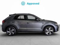 Usado VW T-Roc R-line 150 CV (110 kW) 2023 Gris / plata SUV