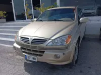 Usado SsangYong Kyron Limited 165 CV (121 kW) 2007 Amarillo SUV
