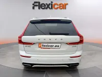 Usado Volvo XC60 R-Design 150 CV (110 kW) 2019 Blanco SUV