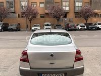 Usado Renault Mégane II Dynamique 120 CV (88 kW) 2006 Gris / plata Berlina