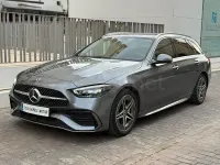 Usado Mercedes C200 AMG 204 CV (150 kW) 2024 Gris / plata Familiar