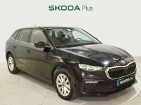 Usado Skoda Scala Selection 116 CV (85 kW) 2025 Negro Utilitario