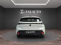 Usado Peugeot 308 Active 130 CV (95 kW) 2022 Blanco Berlina