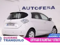 Usado Renault Zoe Life 64 kW (88 CV) 2016 Blanco Utilitario