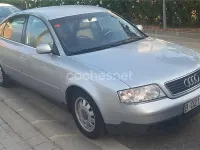 Usado Audi A6 165 CV (121 kW) 1999 Gris / plata Berlina