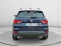 Usado Seat Arona Style 111 CV (81 kW) 2022 Gris SUV