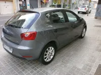 Usado Seat Ibiza Reference 86 HP (63 kW) 2014 Cinzento Citadino
