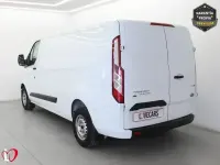 Usado Ford Transit Custom Trend 131 CV (96 kW) 2022 Blanco Van